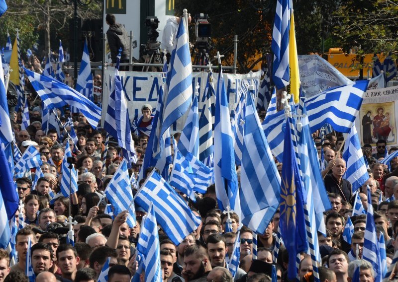 Grčki parlament u četvrtak navečer glasuje o imenu Makedonije