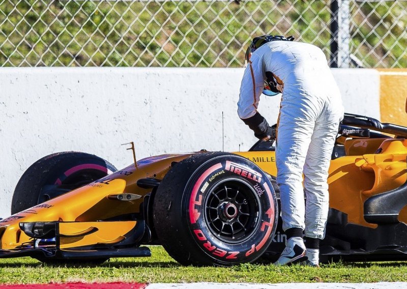 McLaren opet na mukama uoči nove sezone: Koga će Alonso ovaj put kriviti?