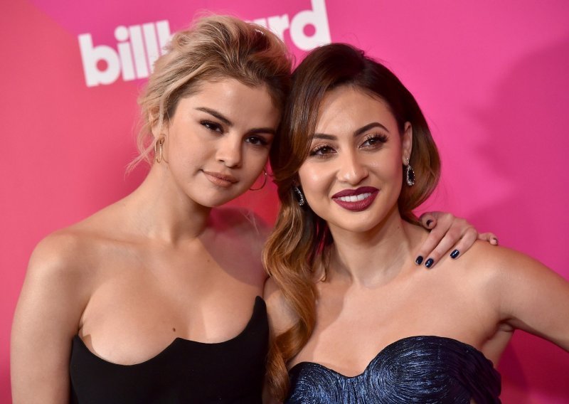 Najbolja prijateljica otkrila: Selena je gotovo umrla nakon transplantacije bubrega