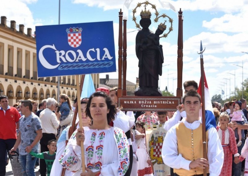 Izbacili bi ZAVNOH, ali svojataju partizane: Otkrivamo povijest pjesme kojom argentinski Hrvati liječe nostalgiju