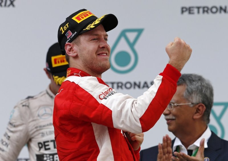 Vettel se sjetio i Schumachera: Ovo je san!