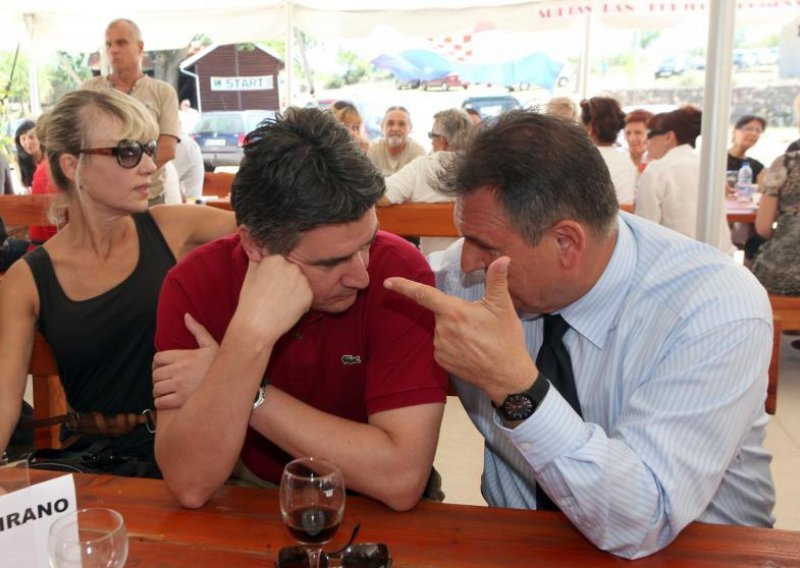 'Sve što je nezamislivo od Vlade, mi ćemo donijeti'