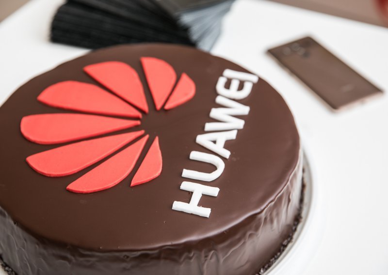 Huawei priprema tužbu protiv američke vlade