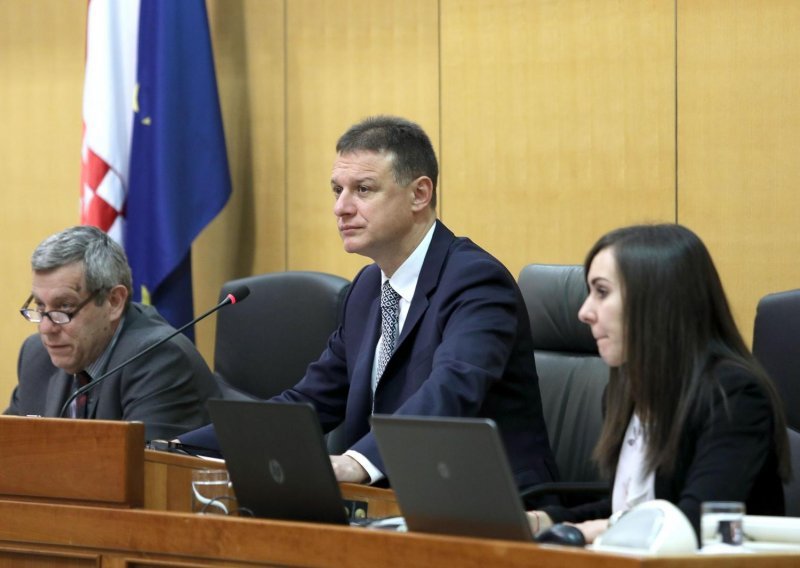 U dnevni red uvršten oporbeni prijedlog za smjenu potpredsjednice Vlade Dalić