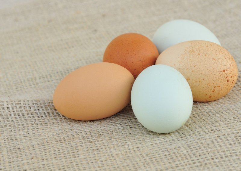 Kako skuhati jaja, a da ne popucaju
