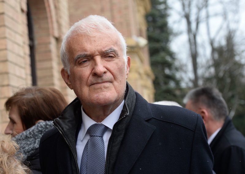 Kusić napušta čelo HAZU-a, dvije su opcije za njegova nasljednika