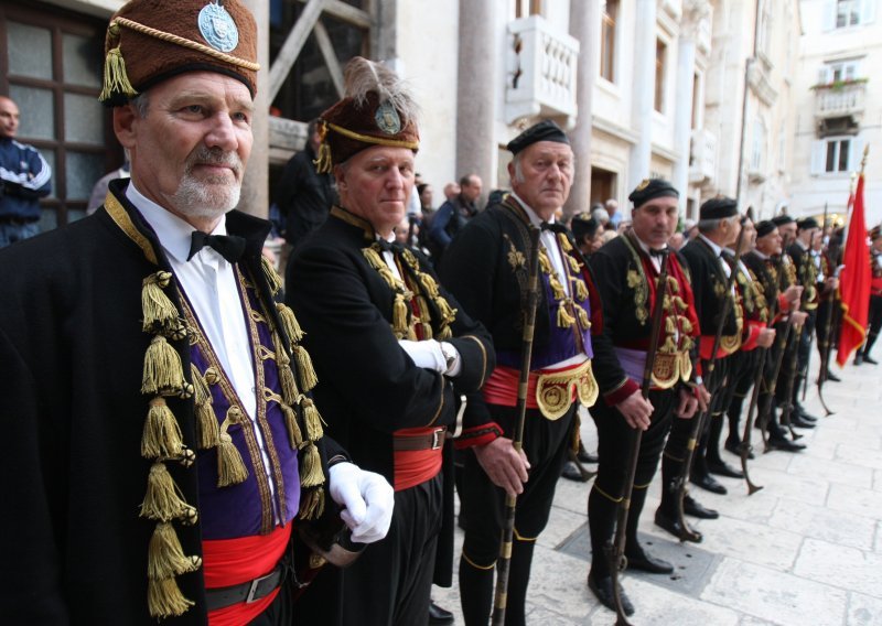 Kako su Crnogorci izigrali Hrvate u zaštiti najstarije pomorske institucije na svijetu