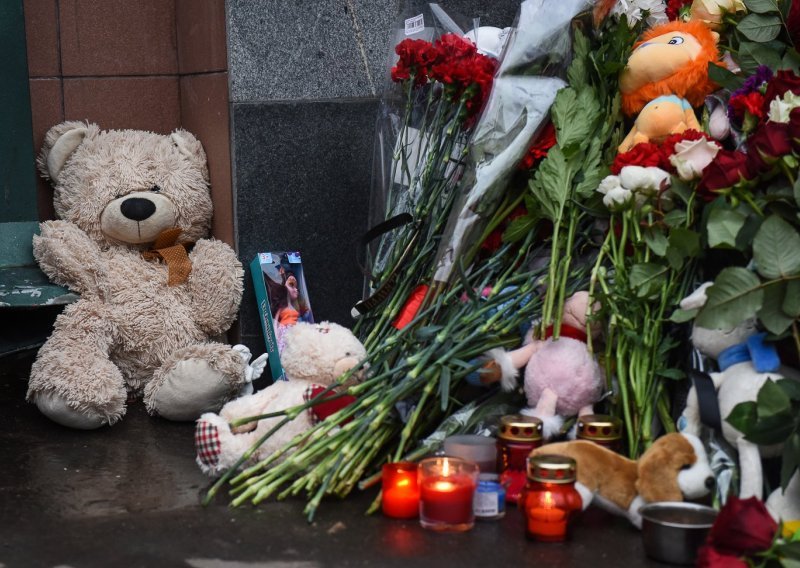 U požaru u trgovačkom centru u Kemerovu poginulo 41 dijete