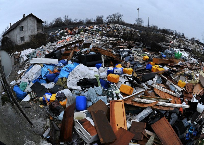 Svijet zatrpan smećem: Količina otpada u svijetu mogla bi se povećati za 70 posto do 2050.
