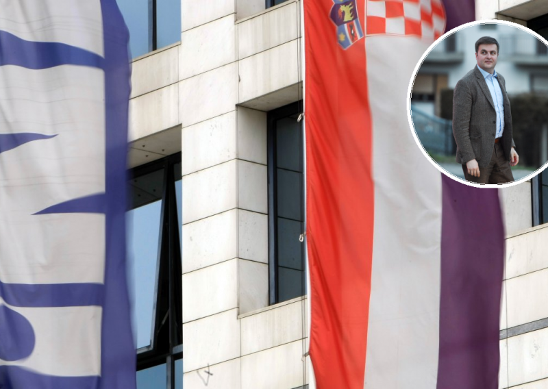 Ćorić otkrio kada će se znati ime savjetnika za otkup Ine