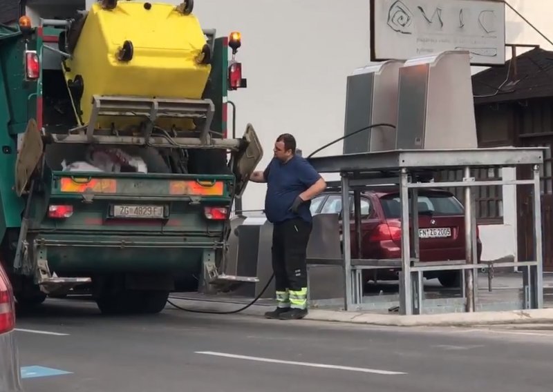 Odvajamo li smeće uzalud? U isti kamion prazne kontejner za miješani otpad i onaj za papir