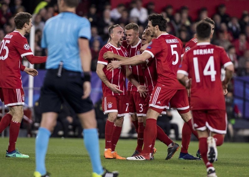 Sevilla pokazala zube, ali prejaki Bayern preokretom je došao na svoje!