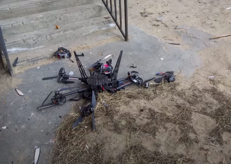 Ups! Rusi slupali skupog drona par sekundi nakon polijetanja