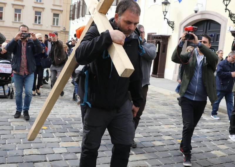 Pavlić dva sata razgovarao u Vladi, poruku je prenio, sad je sve na savjesti odgovornih