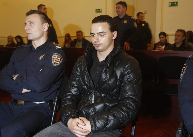 Ubojica David Komšić ni u zatvoru ne miruje, ali čuvari su ga preduhitrili