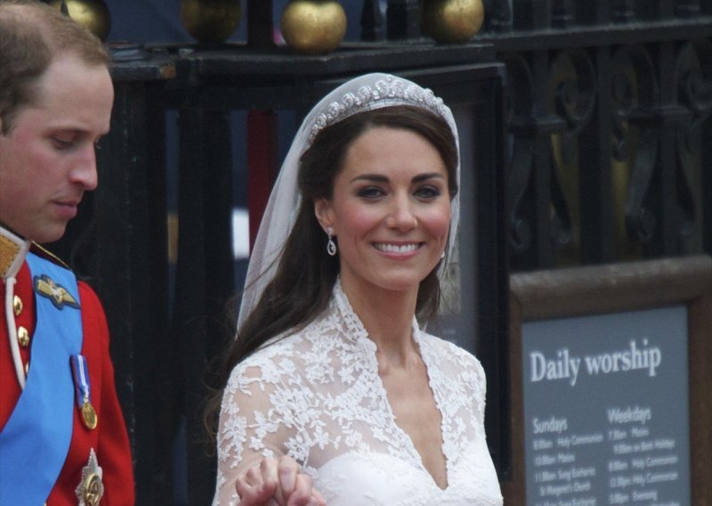 U svojoj kolekciji H&M ima i kopiju vjenčanice Kate Middleton