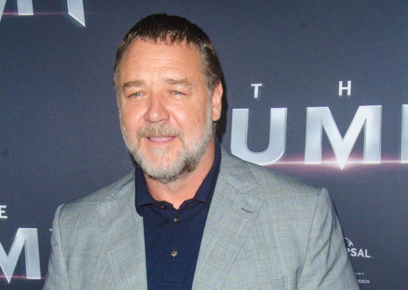 Nitko ne slavi razvod kao Russell Crowe: Pohvalio se da je napokon i službeno slobodan