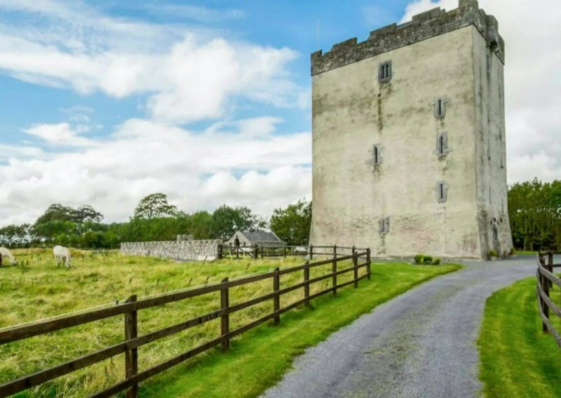 Dvorac na sjeveru Irske danas je avanturistički hotel