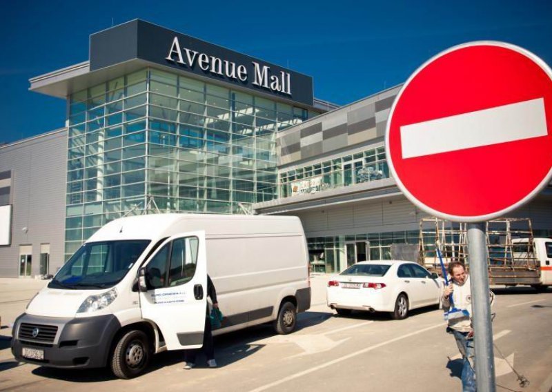 Gradnja prilaza za Avenue Mall počela pa zaustavljena