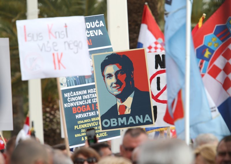 Prosvjed u Splitu iz svih kuteva i sa svim porukama