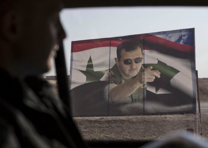 Uspjesi sirijske vojske na jugozapadu, Bašar al Asad vraća zemlju pod svoju kontrolu