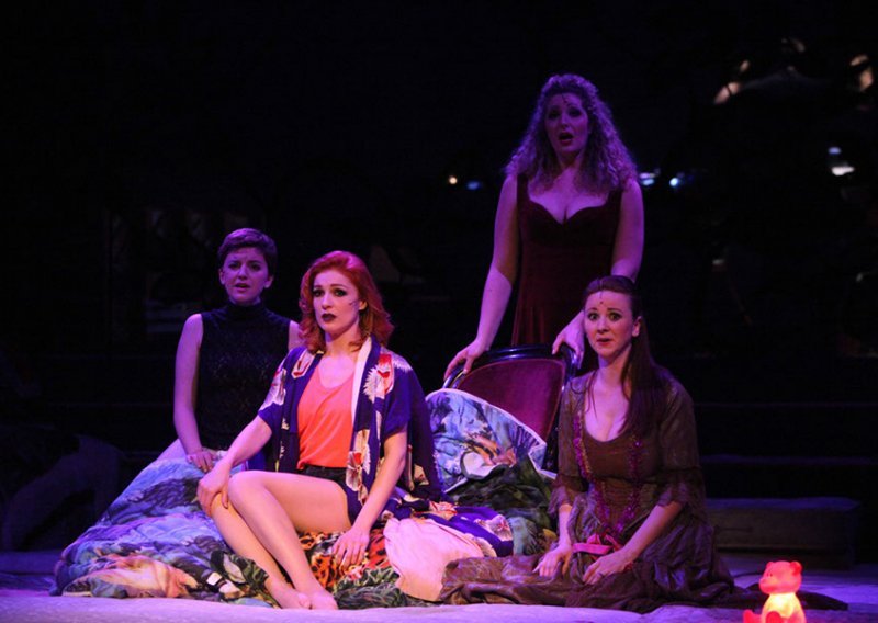 Novo ruho 'Mimi' operna publika ispratila snažnim aplauzom