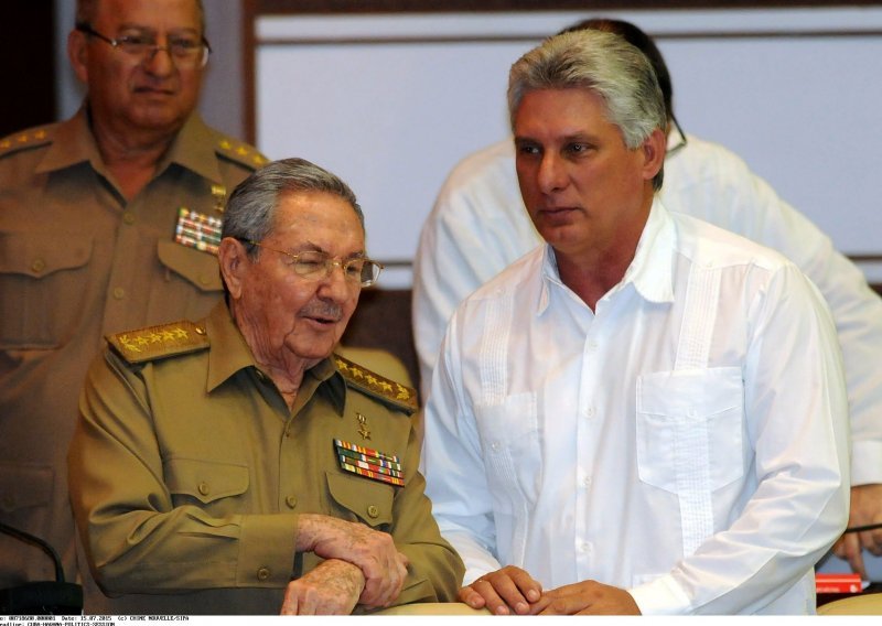 Kraj dinastije Castro, Kuba ima novog predsjednika