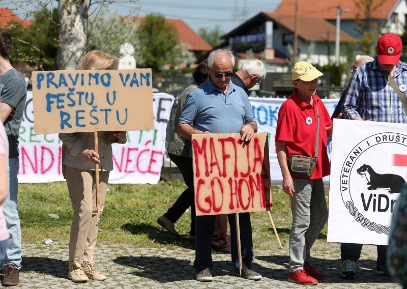 'U Zagrebu se nastoji stvoriti napuljski sindrom'