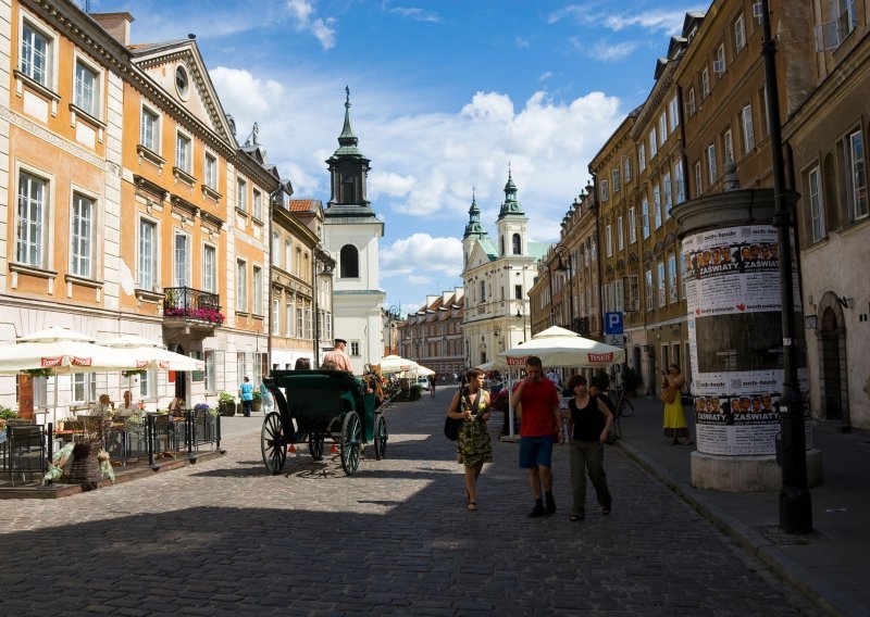 Poljska 13. listopada izlazi na parlamentarne izbore