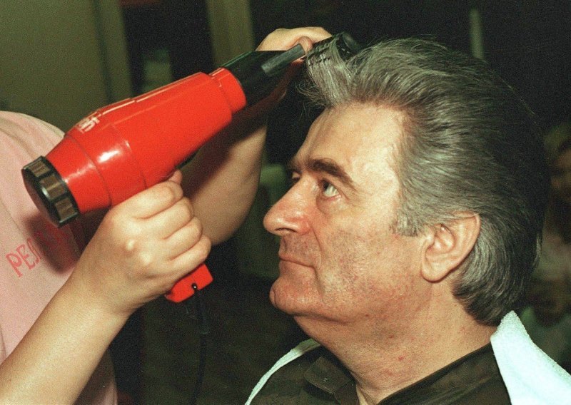 Karadžić: Za rat u BiH krivi su svi osim Srba