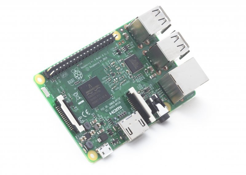 Raspberry Pi 3 - ista cijena, bolje performanse, integrirani Wi-Fi i Bluetooth