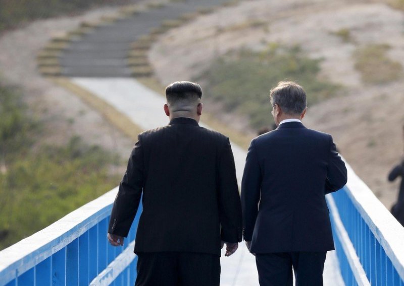 Sjevernokorejski dužnosnici u SAD-u i Singapur odrađuju pripreme za summit