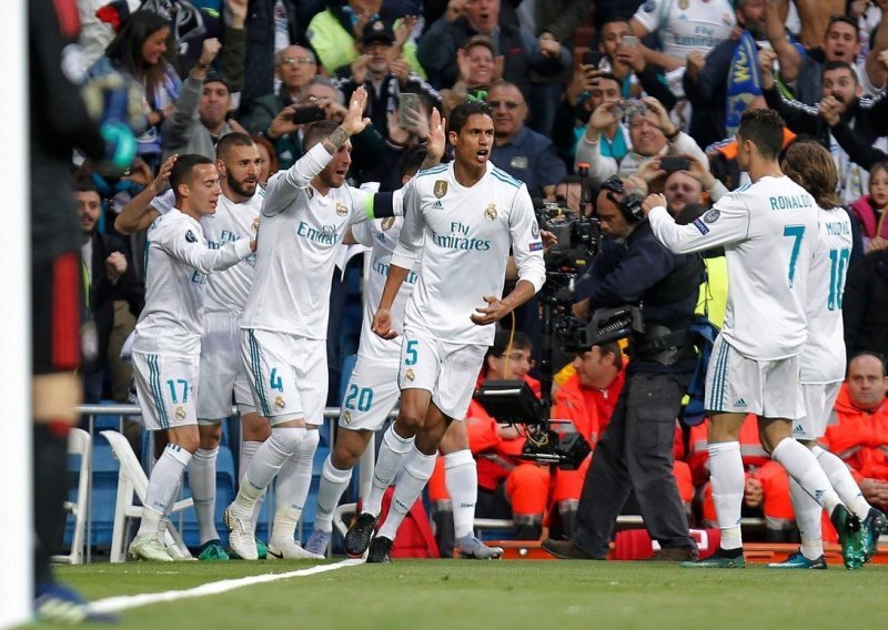 Real opet u finalu Lige prvaka: Preživio odlični Bayern i ludu golijadu u Madridu!