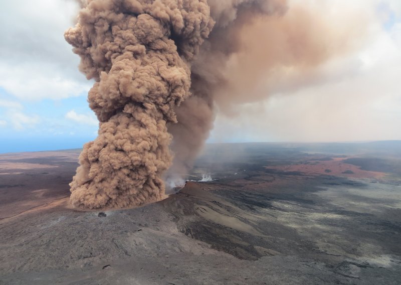 Veliki otok Havaja i dalje pod stanjem uzbune zbog erupcije vulkana