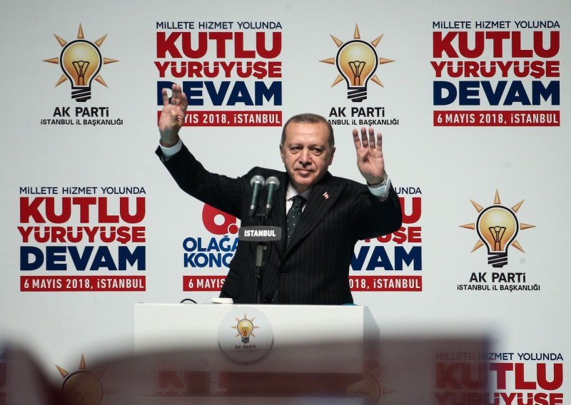 Erdogana predsjednički kandidati ruše i iz zatvora, evo tko sve sudjeluje u turskim izborima