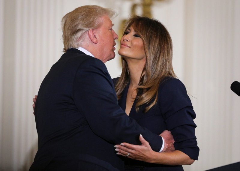 Melania održala dojmljiv govor o podizanju djece kojim je raznježila i muža