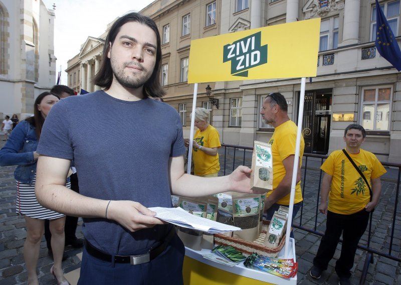 Živi zid u Saboru traži slobodan uzgoj marihuane