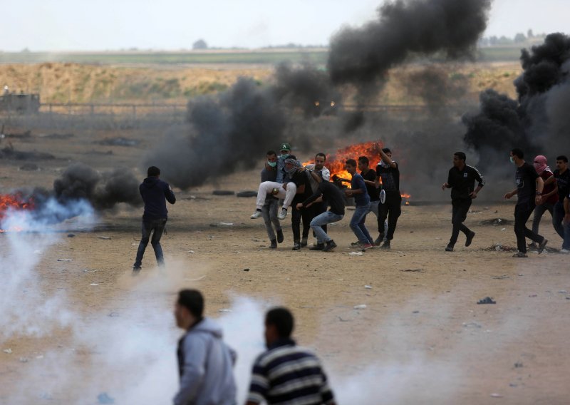Kaos u Pojasu Gaze poprima sve veće razmjere: U prosvjedima ubijen najmanje 41 Palestinac