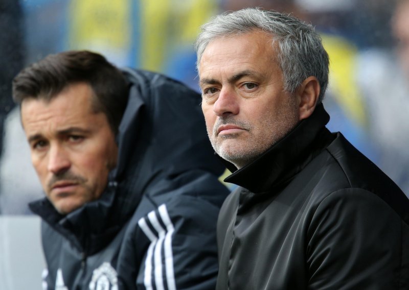 Mourinho donio radikalnu odluku nakon što ga je napustio prvi asistent; je li pretjerao?