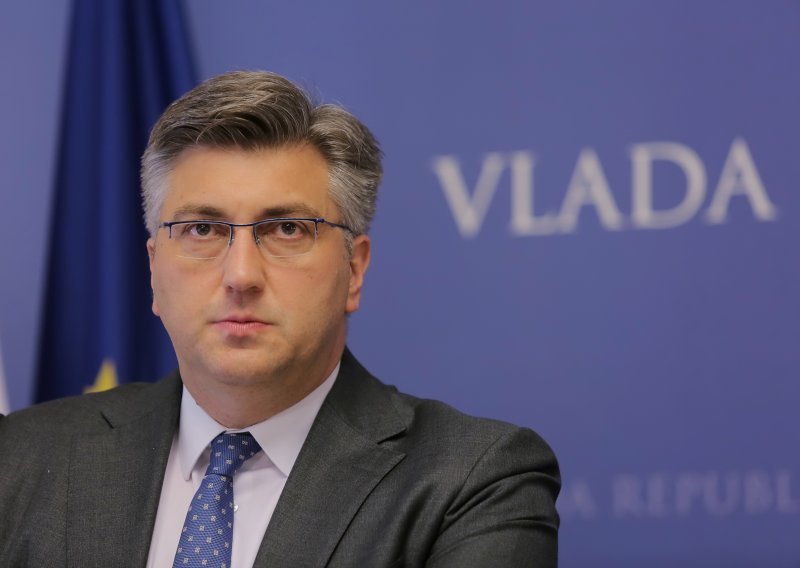 Plenković: U dva dana otpisali smo 1,3 milijarde kuna duga blokiranima