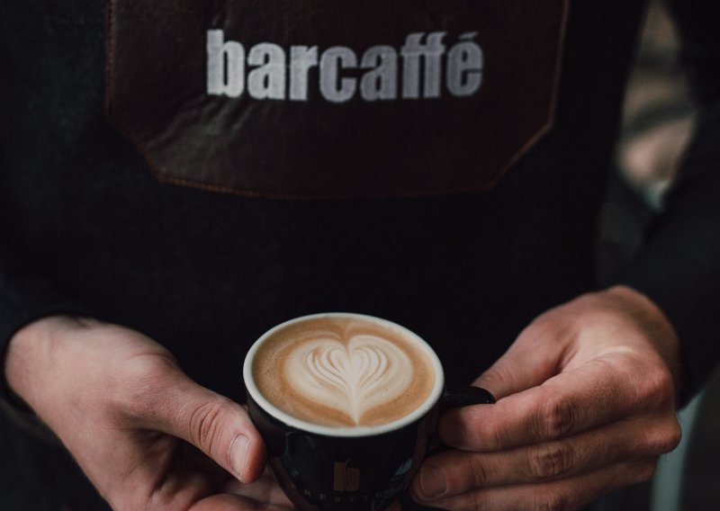 Počeo 'Barcaffé Barista Tour' sa Miom Dimšić!