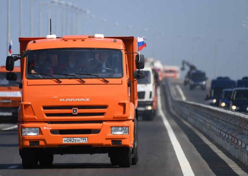 EU osudila Krimski most kao novo kršenje suvereniteta Ukrajine