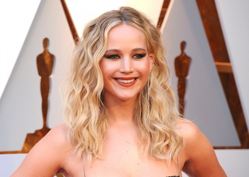 Slavni redatelj hvali se kako je imao seks s Jennifer Lawrence: 'Pogledaj gdje je sad, osvojila je Oscara'