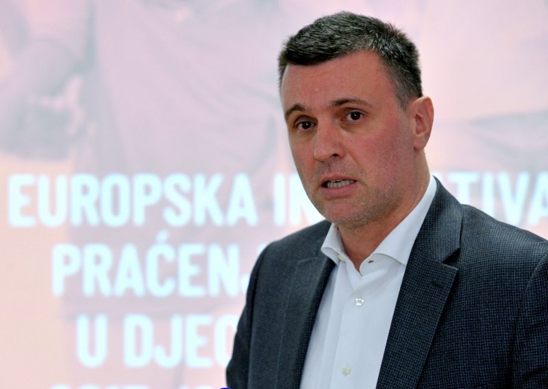 Smijenjen predsjednik Hrvatske liječničke komore Trpimir Goluža