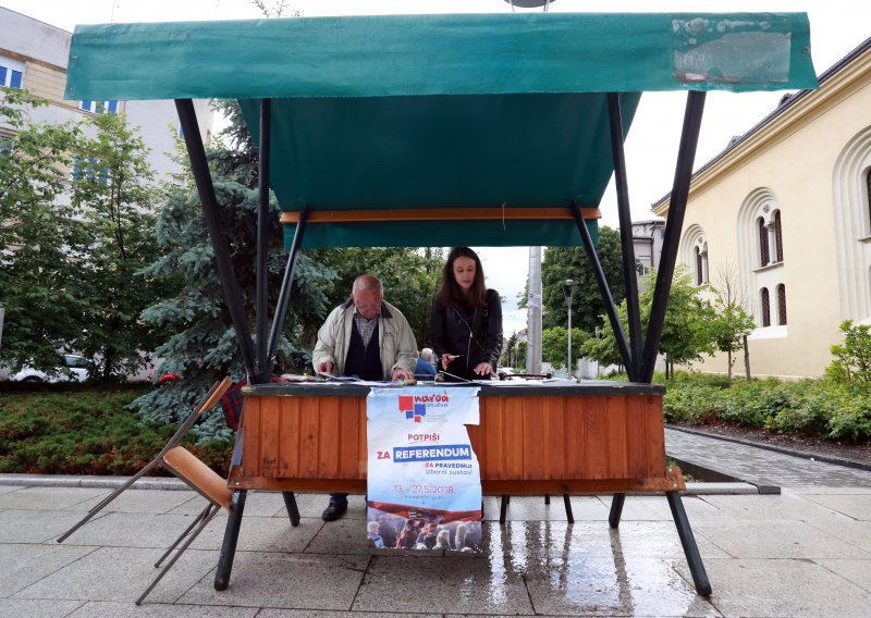 Smiju li lokalni čelnici onemogućiti prikupljanje potpisa za referendume? Evo što kaže stručnjak