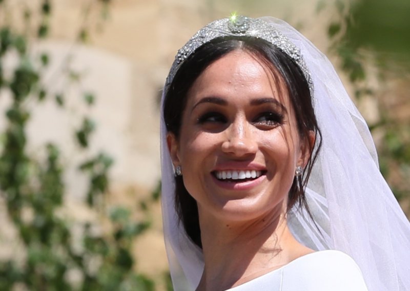 Iz svih kutova: Otkrivamo detalje prekrasne vjenčanice Meghan Markle