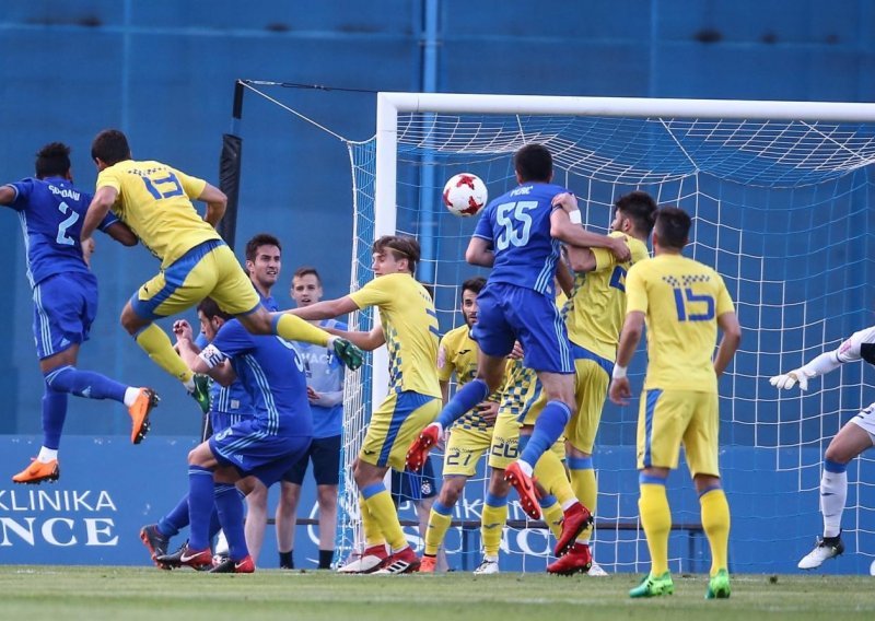 Dinamo zatvorio prvenstvo pobjedom, Soudaniju naslov prvog strijelca!