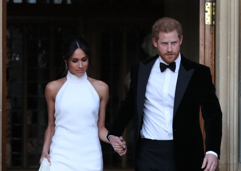 Meghan Markle presvukla se u drugu haljinu: Ovo je čista elegancija