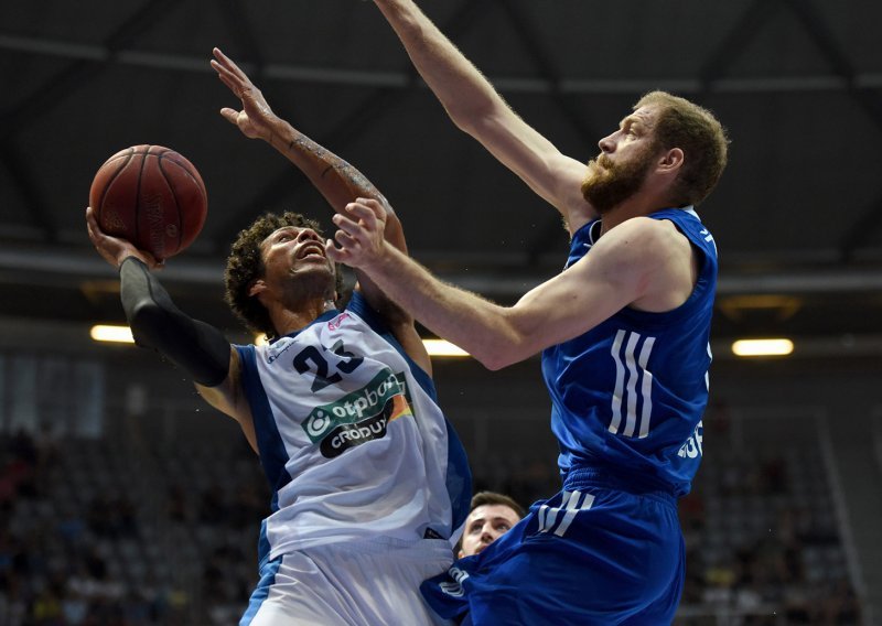 Cibona tricama u Višnjiku 'okrenula' Zadar i izborila finale s Cedevitom