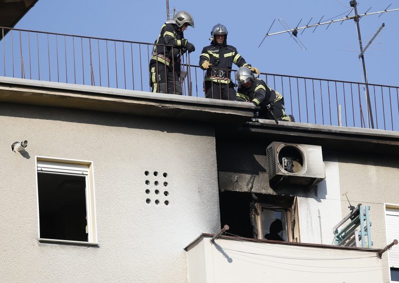 Eksplozija na šestom katu u Zagrebu, stanare spašavali preko balkona